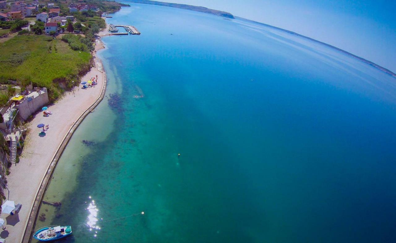 House Natali 70M From The Beach - Free Ev Top Up ريتنا المظهر الخارجي الصورة